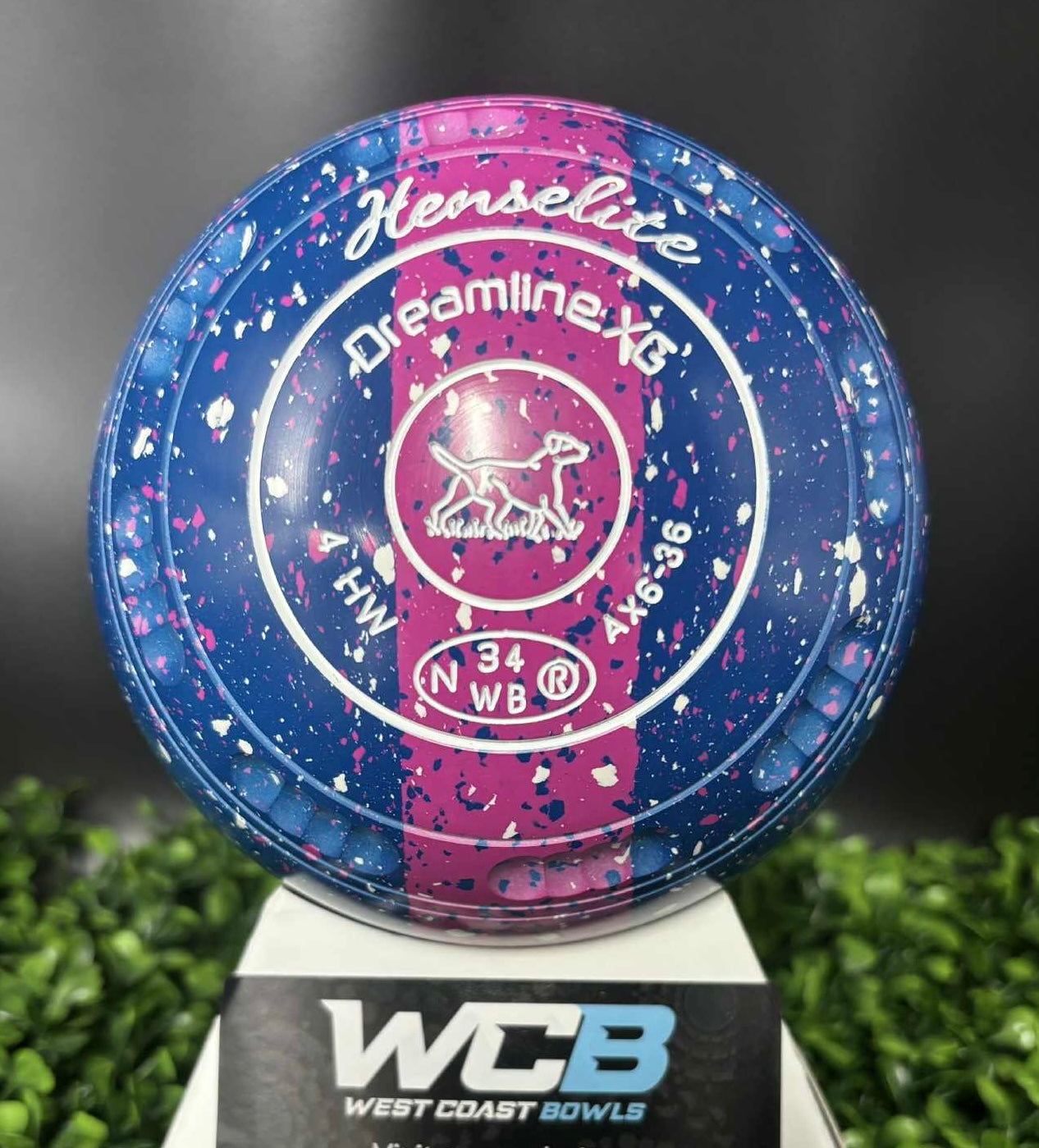 Dreamline XG Ritz Trilogy size 4 Gripped