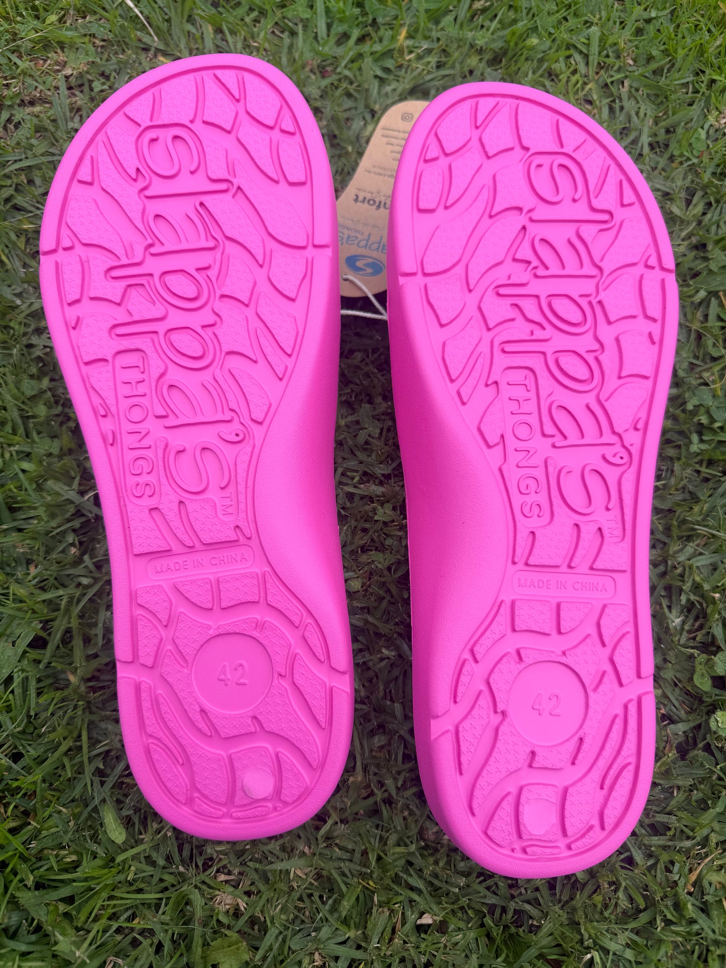 Slappa’s Thongs - Pink size 42