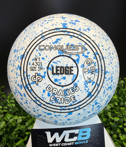 Drakes Pride Conquest size 3 Plain Grip white/blue