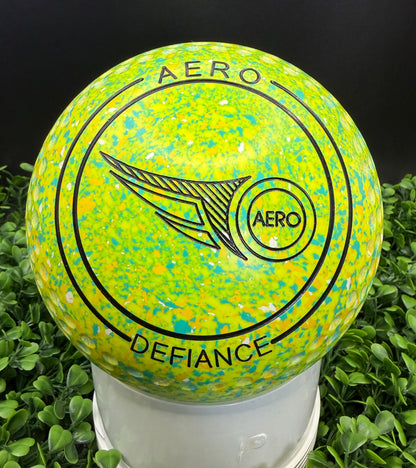 Aero Defiance size 4 Dimple Grip Green