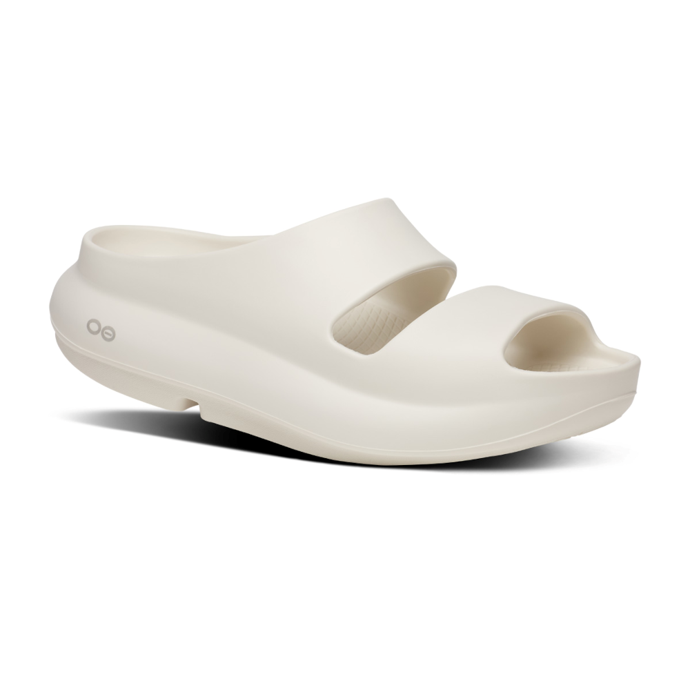 Women’s OOFOS OOYEA SLIDES Chalk
